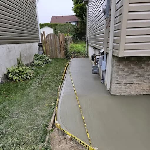 LAYING CONCRETE PADS